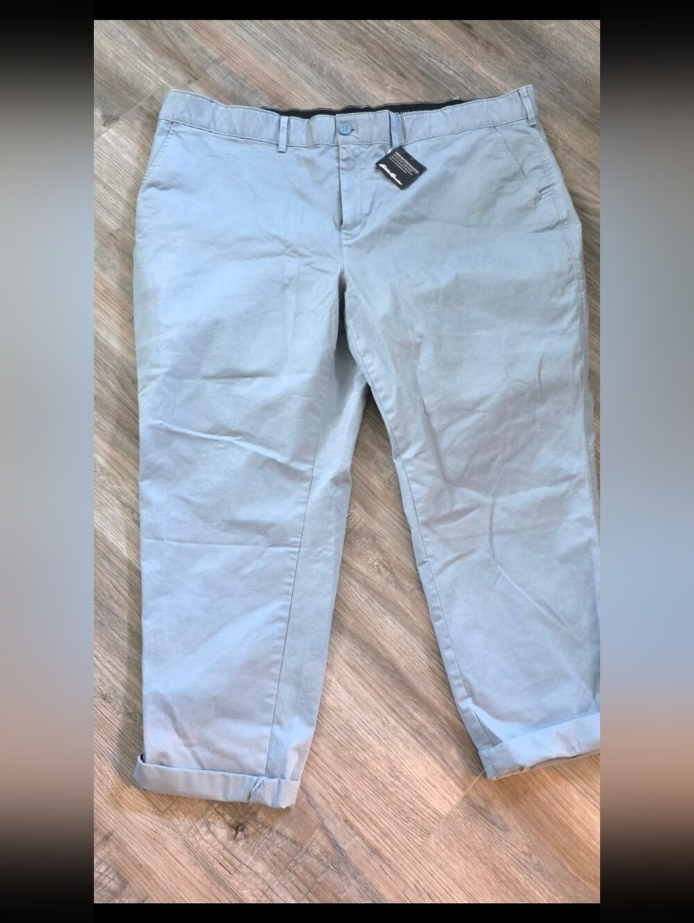 Eddie Bauer Light Gray Cropped Ankle Pants
